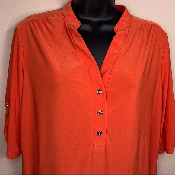 XL CORAL ORANGE STRETCH BLOUSE TOP GOLD ACCENT HALF SLEEVE STRETCH VNECK - Picture 3 of 13